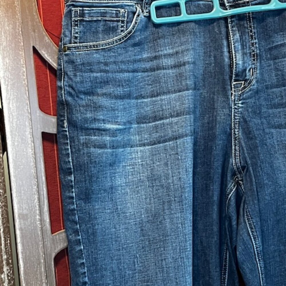 Lane Bryant 20 R Jeans - Picture 3 of 5